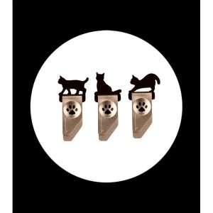 3 clips de metal con figura de gato en tarjeta