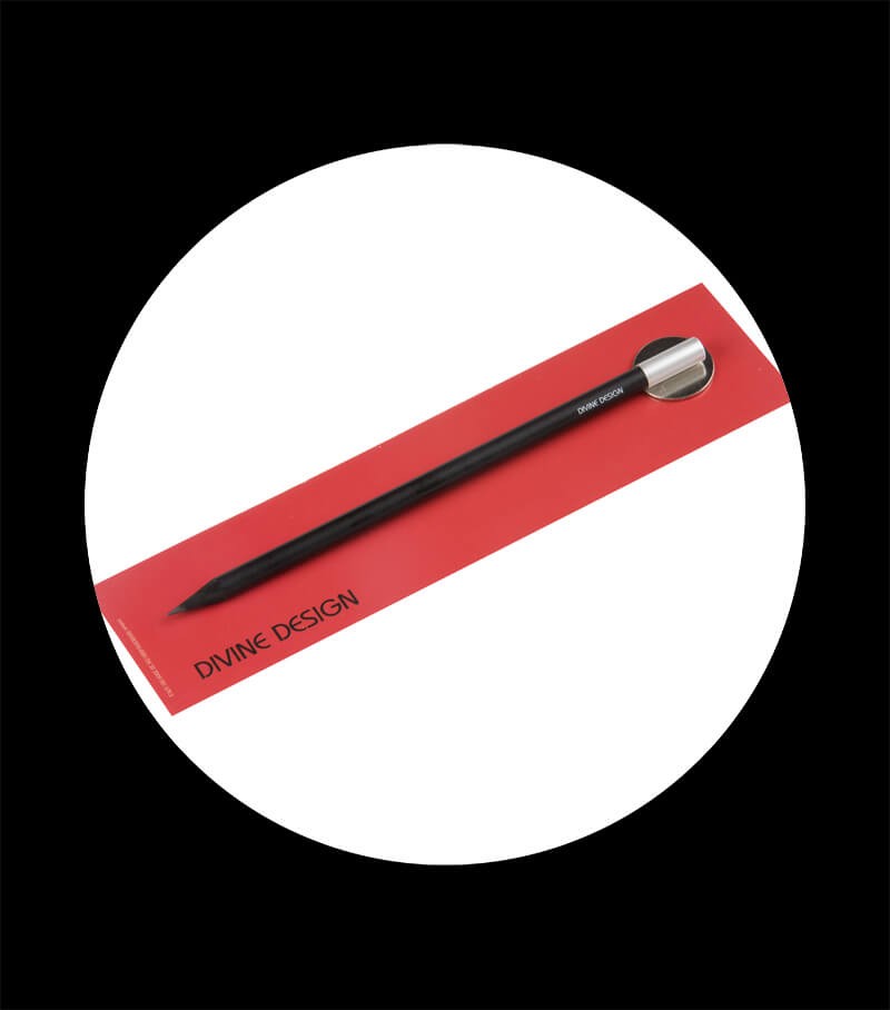 graphite black pencil with magnet